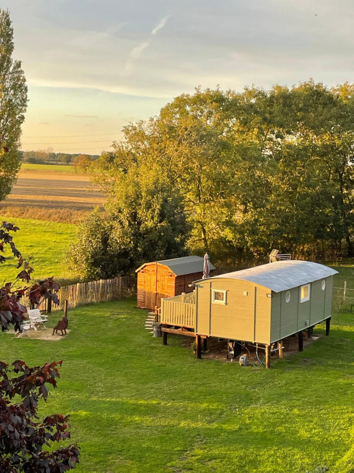Campingplatz Muffins Meadow Shepherds Hut *