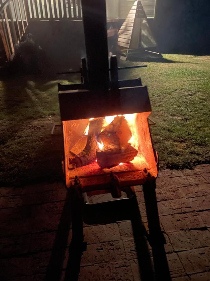 Muffins Meadow Shepherds Hut Tillingham